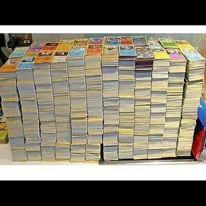 COPY - 🔥🔥Pokemon 25 card pack plus a bonus item